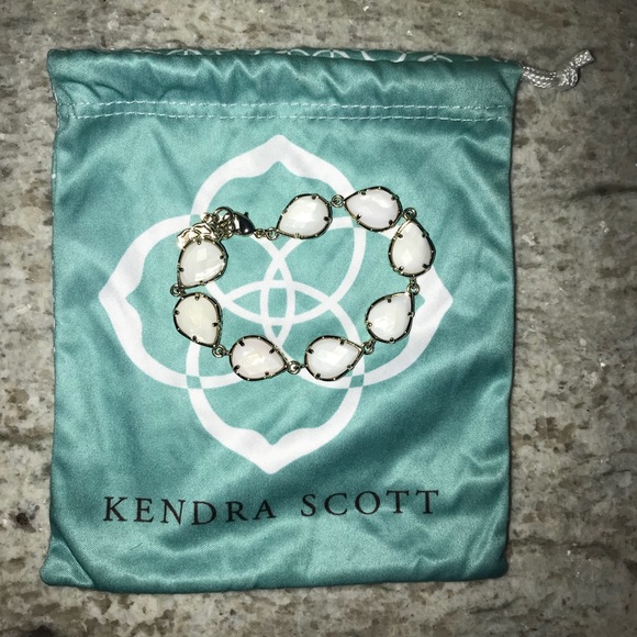 Kendra Scott Jewelry - Kendra Scott Ivory Bracelet